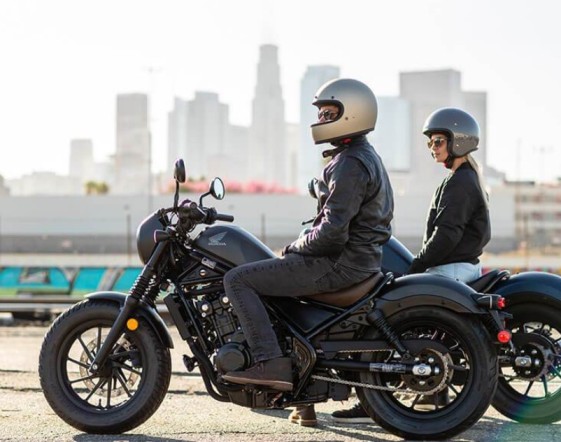 Honda Rebel 500 continues the legend of the custom line.