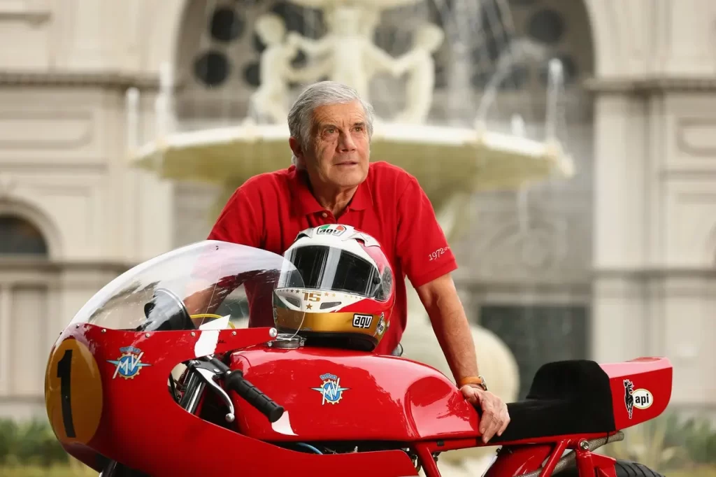 Giacomo Agostini – 122 ครั้ง