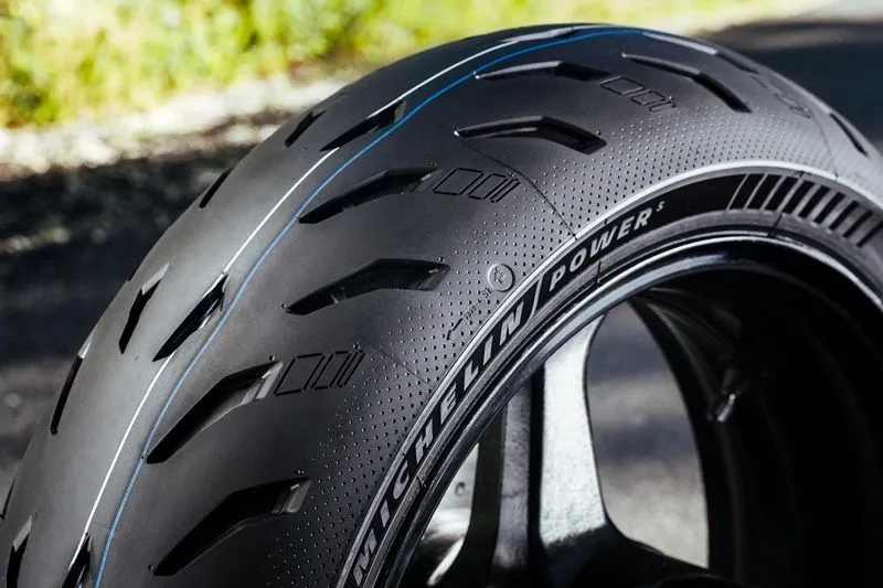 Types of big bike tires