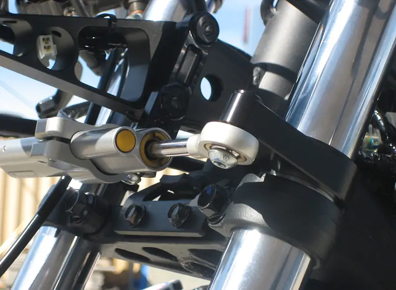 กันสะบัดมอเตอร์ไซค์ คือ อะไร มีกี่ประเภท เลือกยังไงให้เหมาะสมต่อการใช้งานจริง