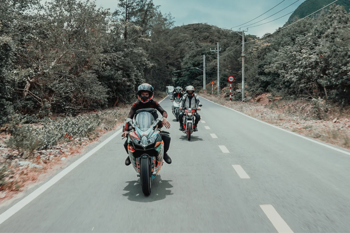 สัญญาณมือ มอเตอร์ไซค์