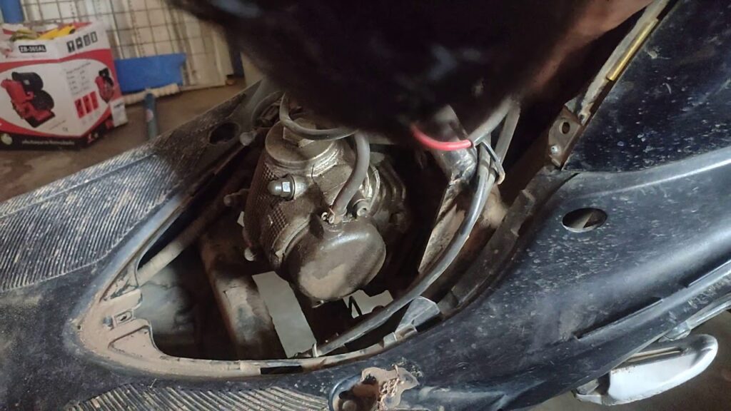 การซ่อม มอเตอร์ไซค์ น้ำมันรั่ว