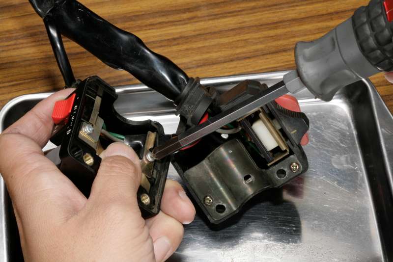 ซ่อม ไฟเลี้ยวมอเตอร์ไซค์