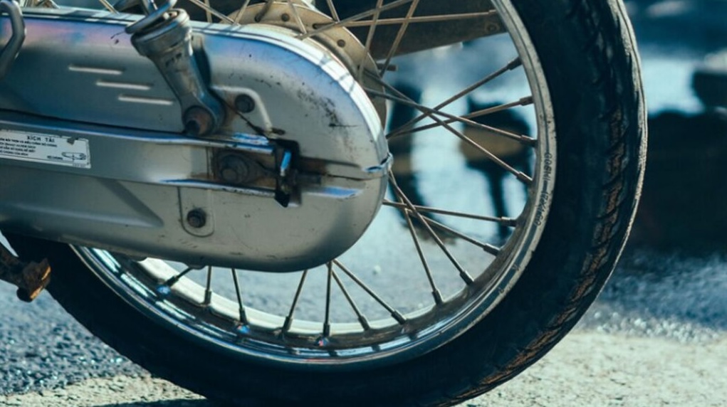 ล้อหลังมอเตอร์ไซค์ฝืด