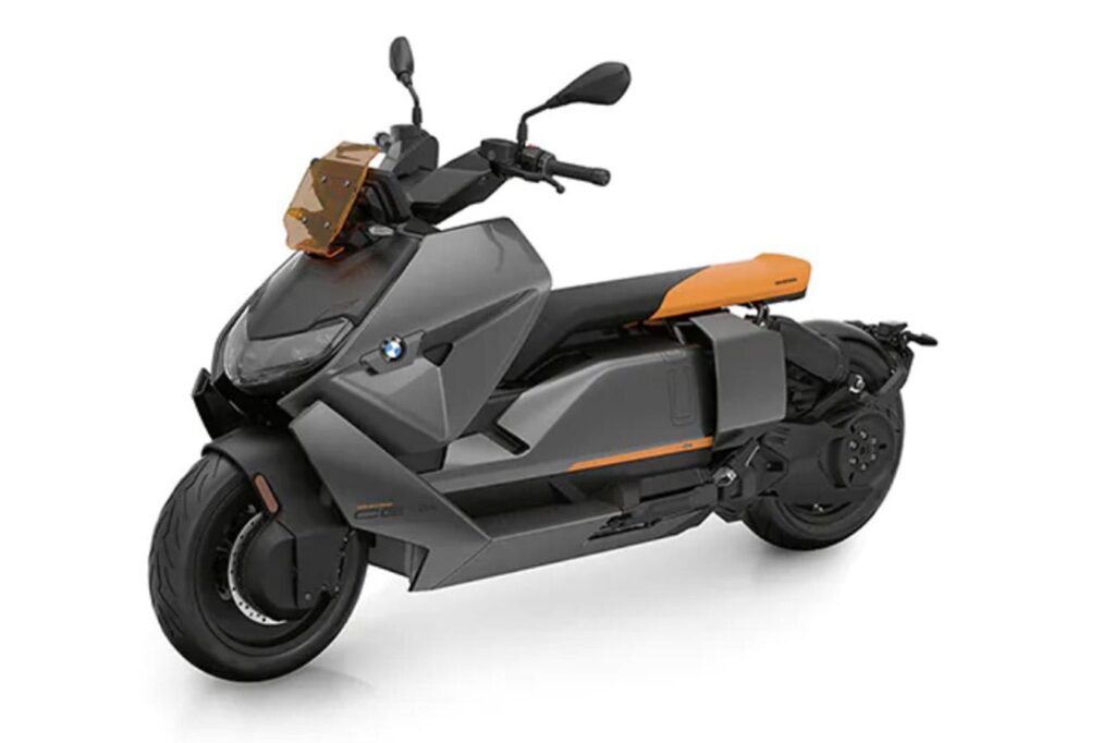 bmw ce 04 มอเตอร์ไซค์ไฟฟ้า วิ่งได้ 100 กิโลเมตร