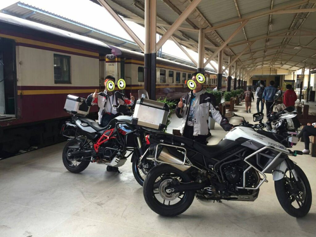 ส่งมอไซค์ไปต่างจังหวัด กับรถไฟไทย